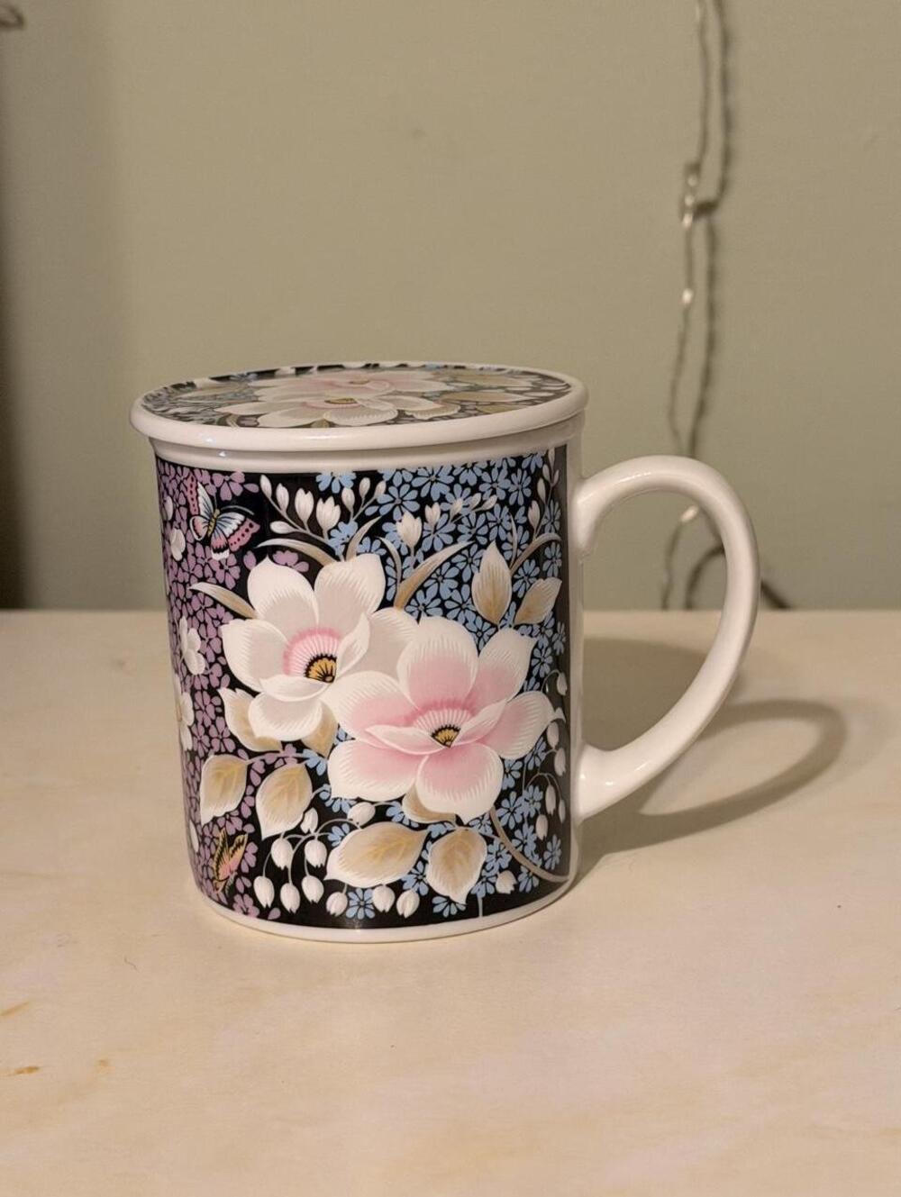Vtg 80s Japanese Porcelain Lidded Tea Mug Floral Botanical Butterfly Pattern
